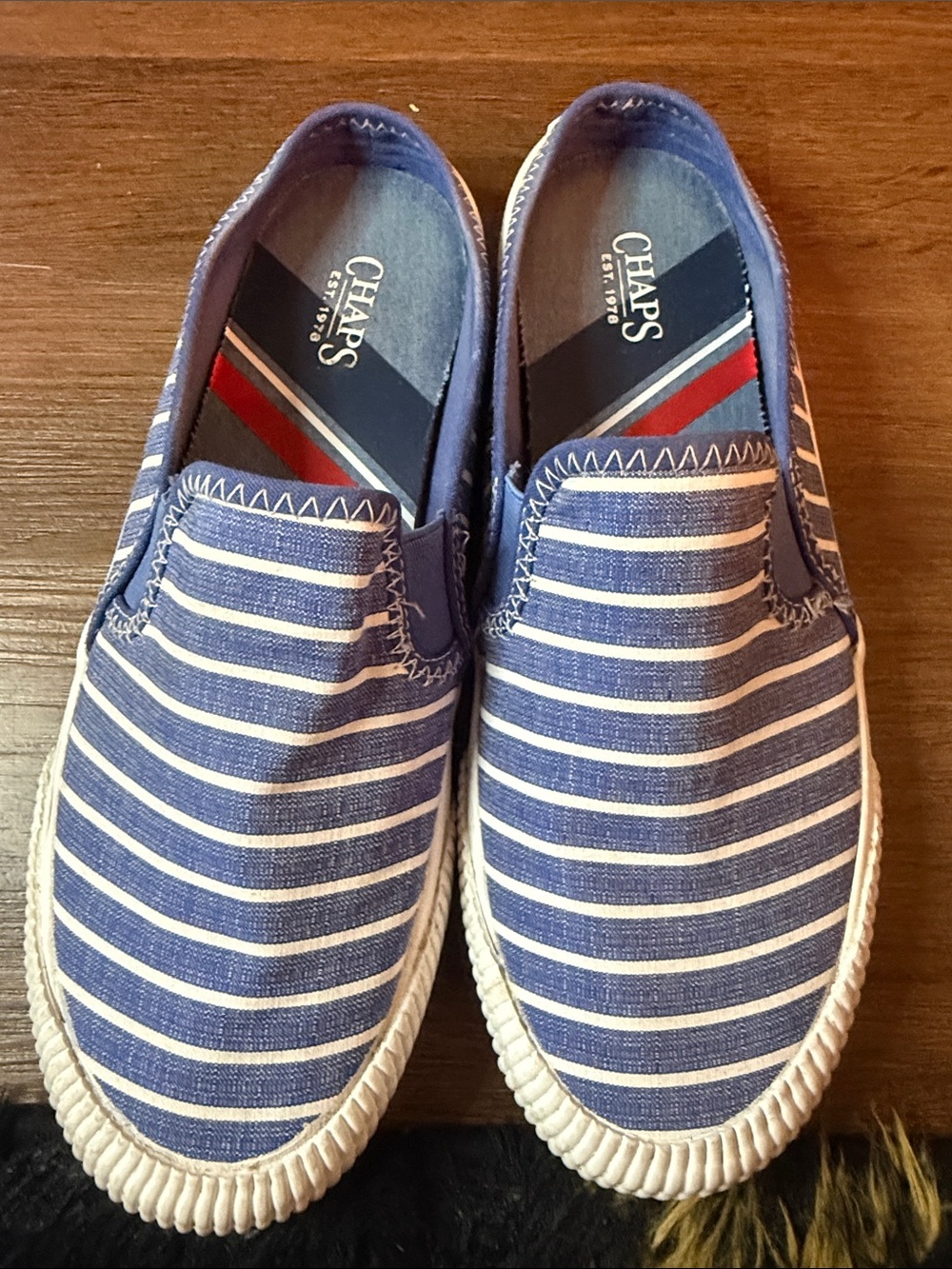 Chaps Women’s Blue Striped Slip-On Shoes size 8.5M EUR 39